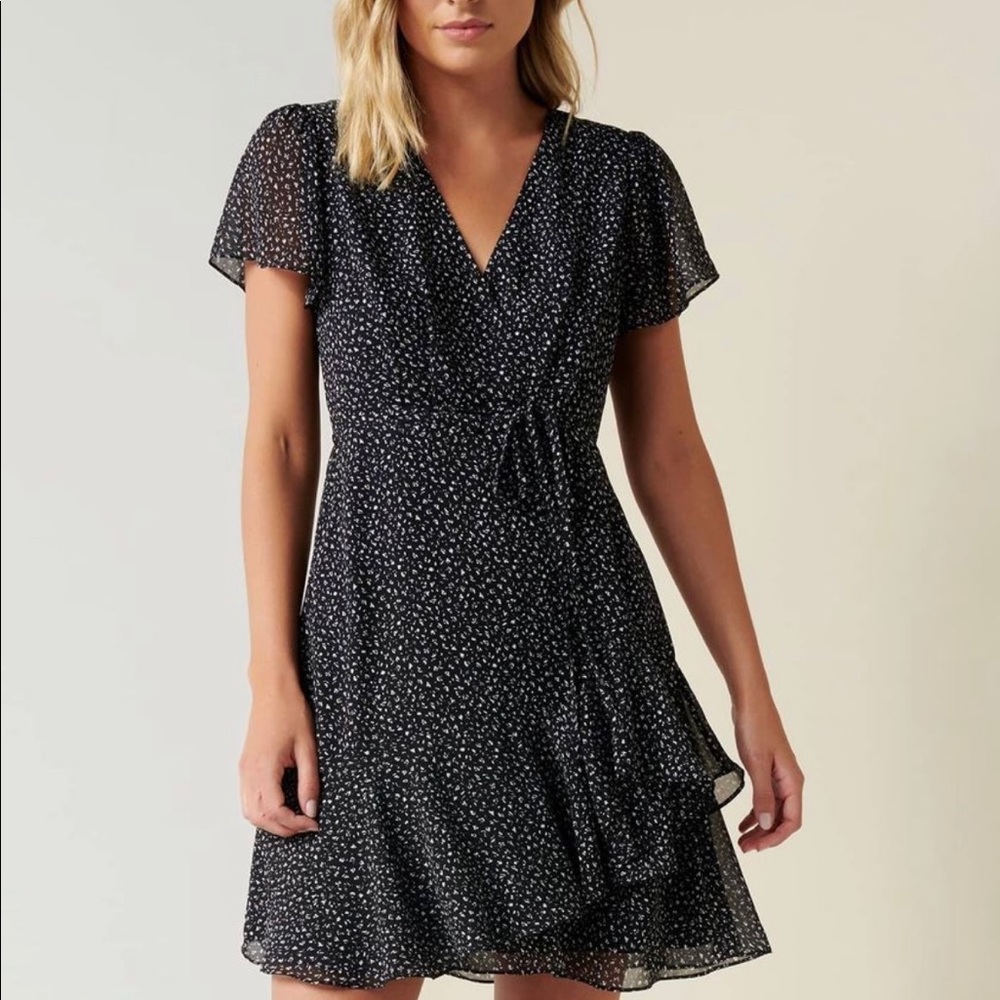 Evernew black and white pattern wrap dress